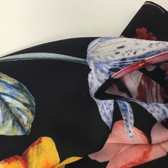 J. Crew Tie Neck Ruffle Midi Dress in Midnight Dutch Floral Size 6 - Picture 14 of 14